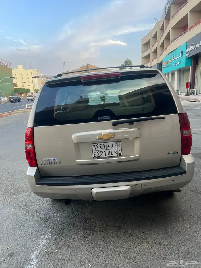 تاهو 2012 لون ذهبي بدون دبل خالي من الرش والحوادث. 2