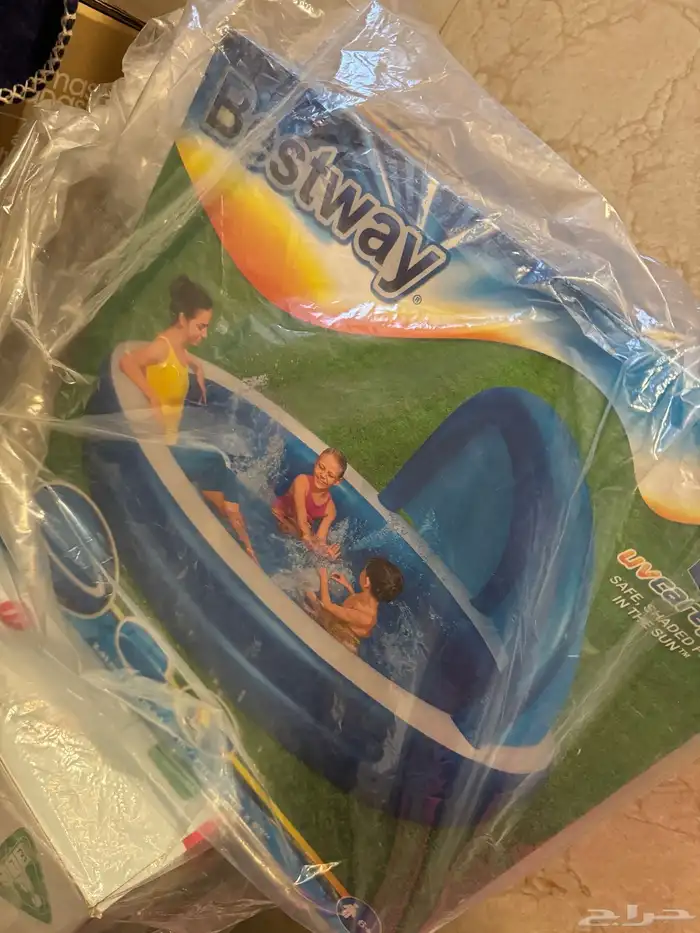 مسبح خارجي 0