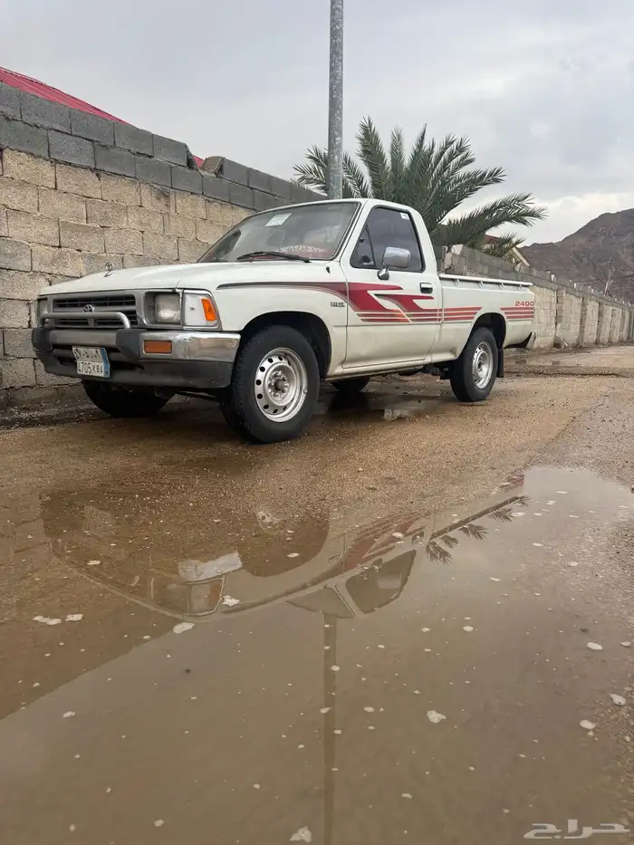 هايلكس غماره موديل 97 مكيف طاره عادي وكاله وشرط 19