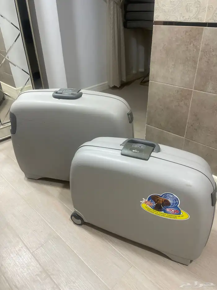 2شنط سفر وسط وكبير 0