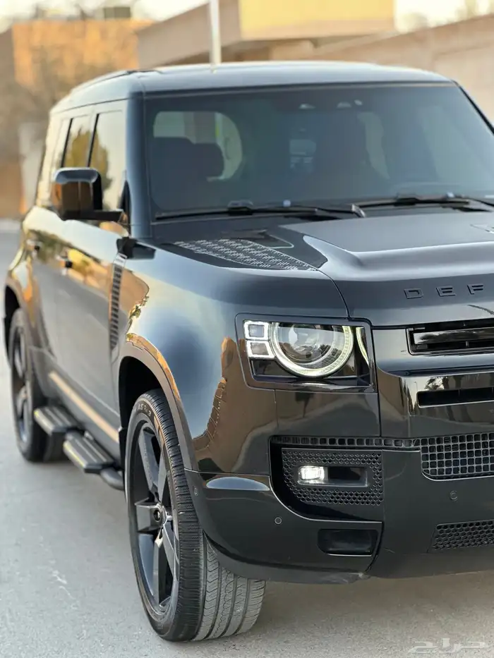 ديفندر 2023 فل كامل HSE ماشي 52 الف بحاله الوكاله 40