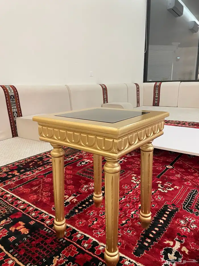 طاولة ضيافة 1