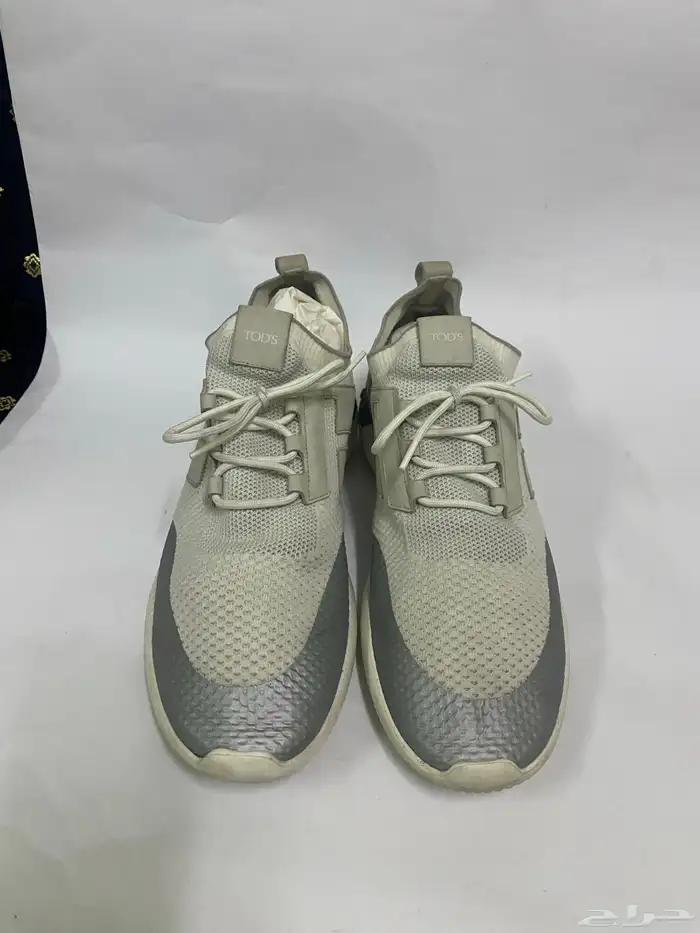 حذاء سنكرز ماركة تودز tods مقاس 44 1