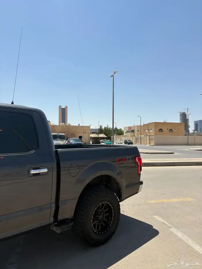 FORD F150 XLT فل كامل معدل 3