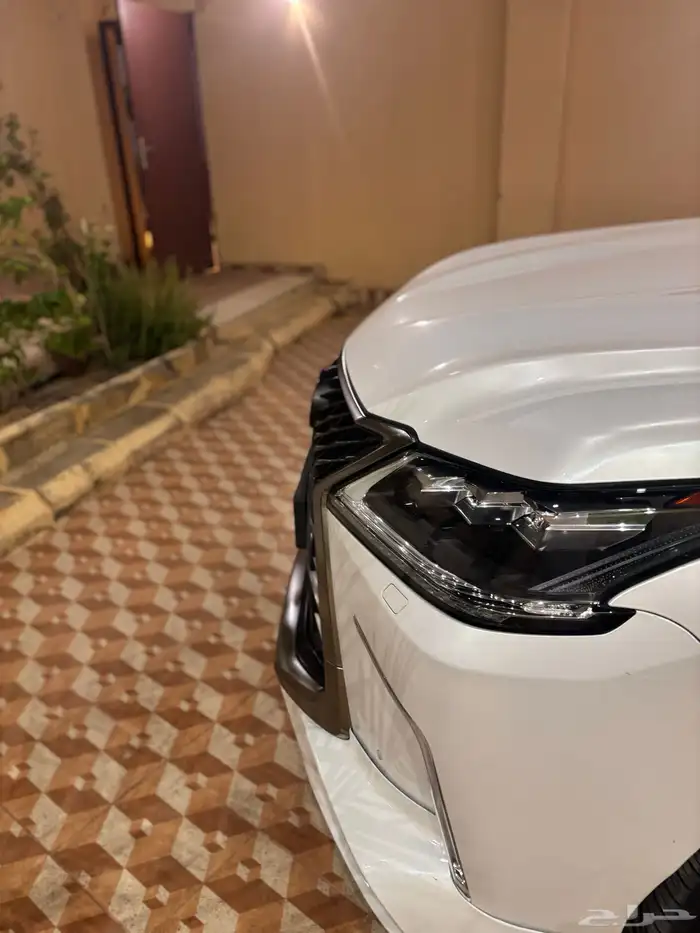 لكزس 2018 سعودي 10
