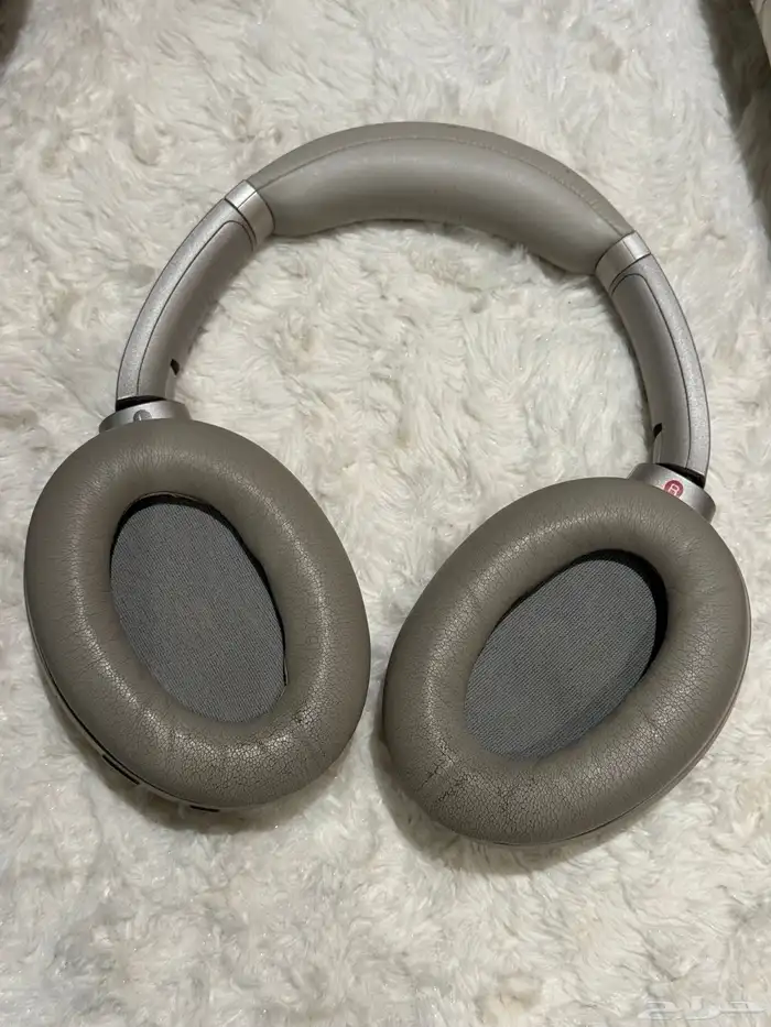 للبيع  سماعات Sony WH-1000XM3-مستخدمة بحالة ممتازة كفر اصلي 1