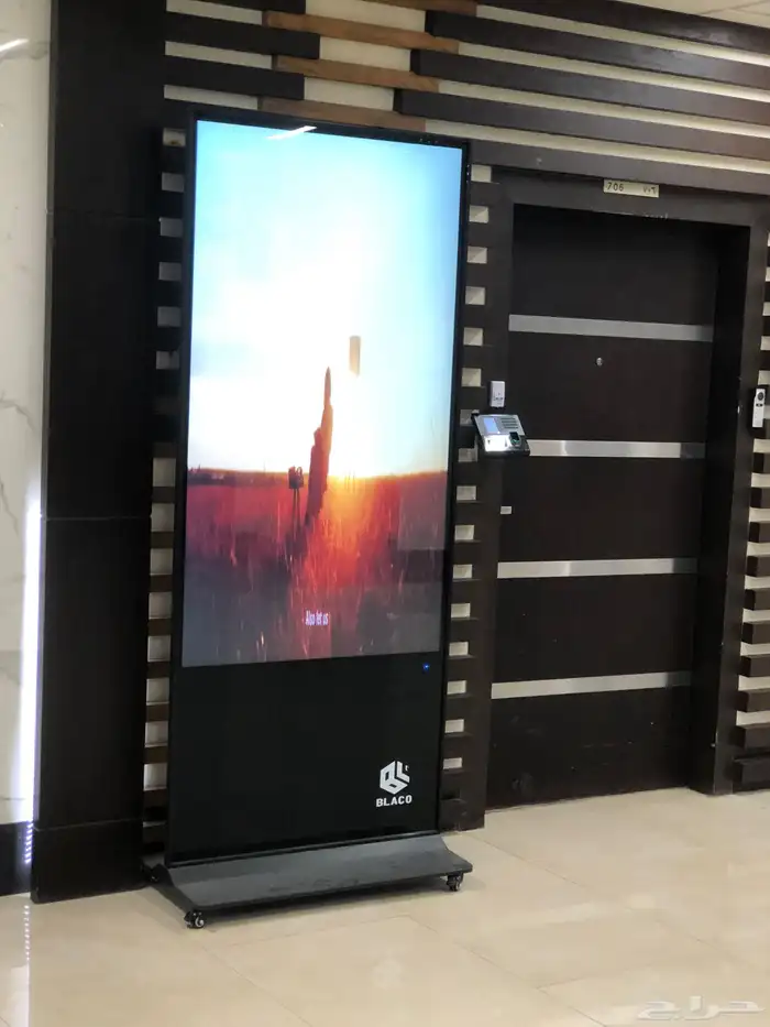 شاشة عرض تفاعليه باللمس 4k ستاند تحكم عن بعض 4