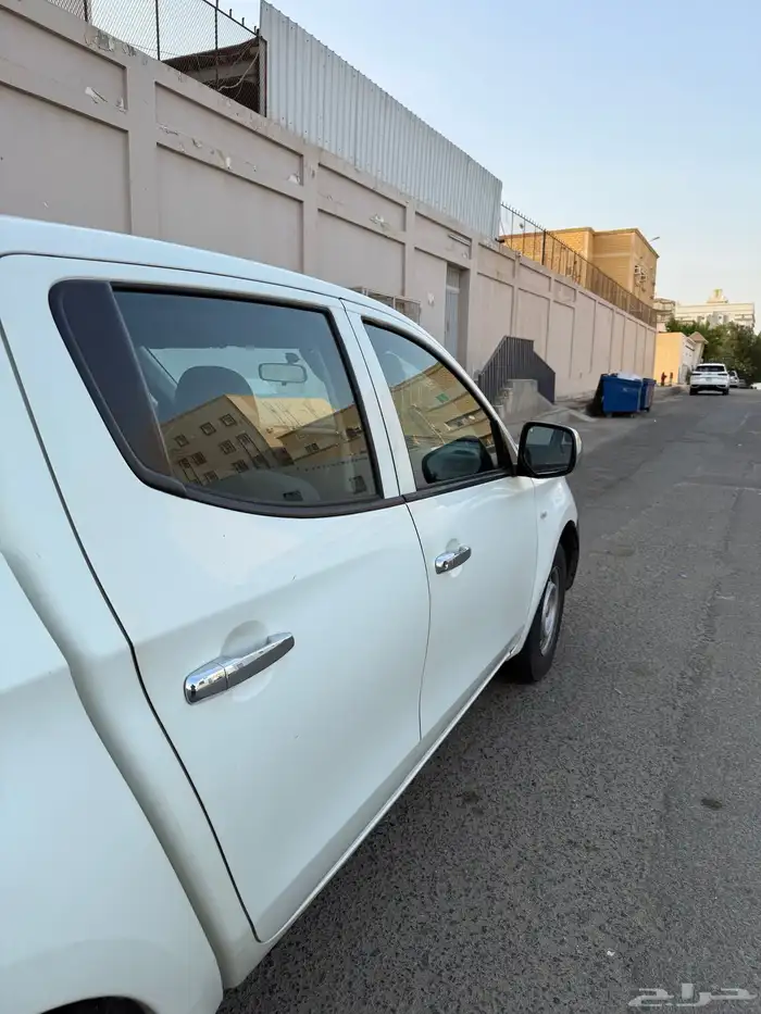 وانيت دودج مديل 2017 للبيع 4