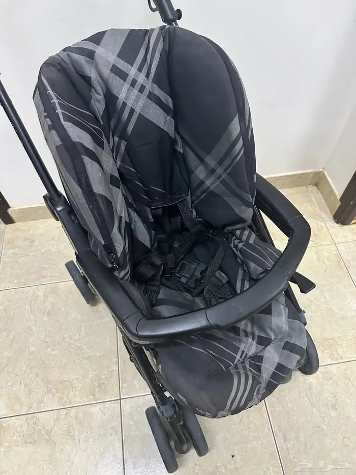 عربة أطفال pliko pramette-peg perego 1