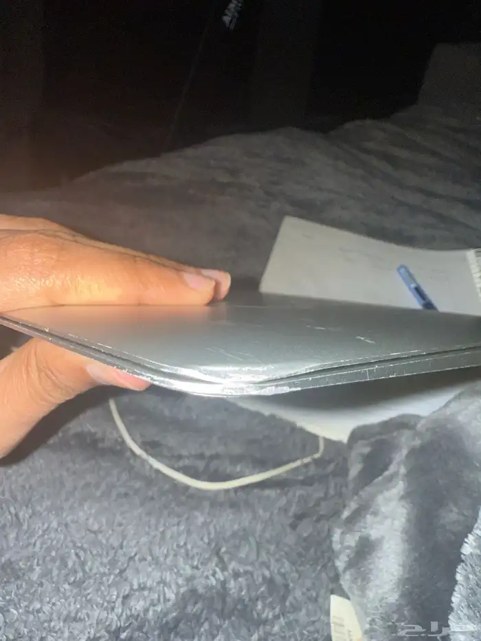 MacBook Air 13  2015 للبيع   نظيف وجاهز للاستخدام 7