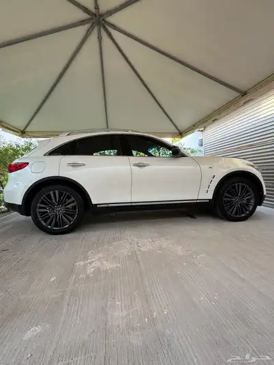 إنفينتي QX70 موديل 2020 index