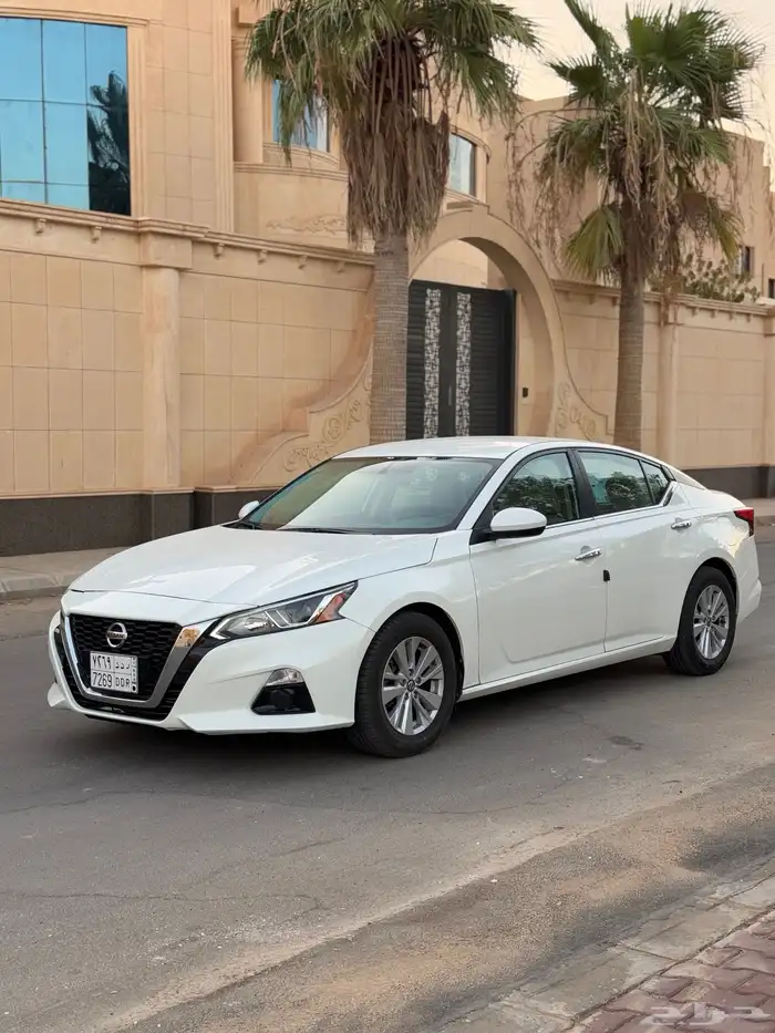 للبيع التيما 2022 بسعر مناسب . 3