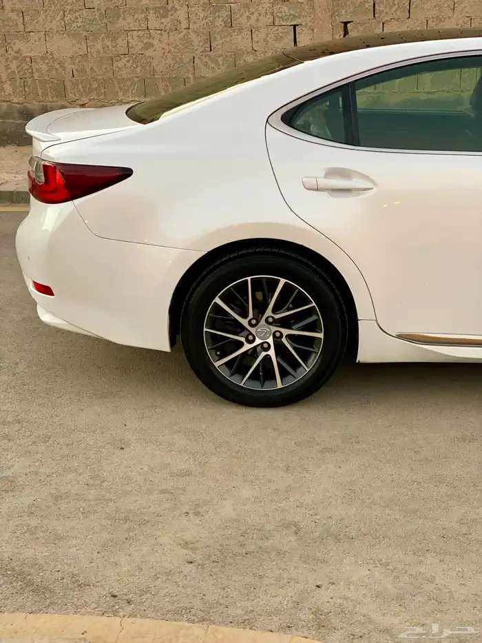 لكزس ES 350 - 2017 -DD 5