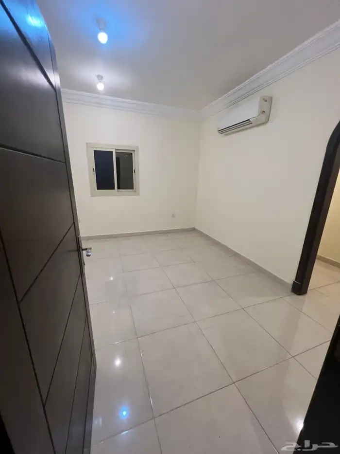 شقة 3 غرف للايجار حي الريان 6