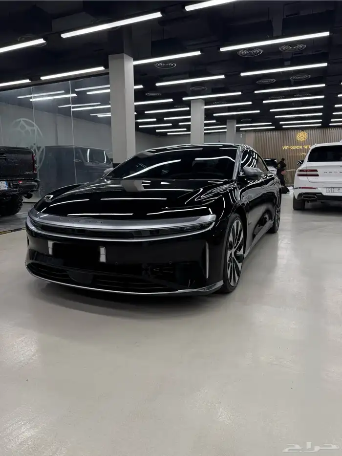 لوسيد قراند تورنق lucid grand touring 1