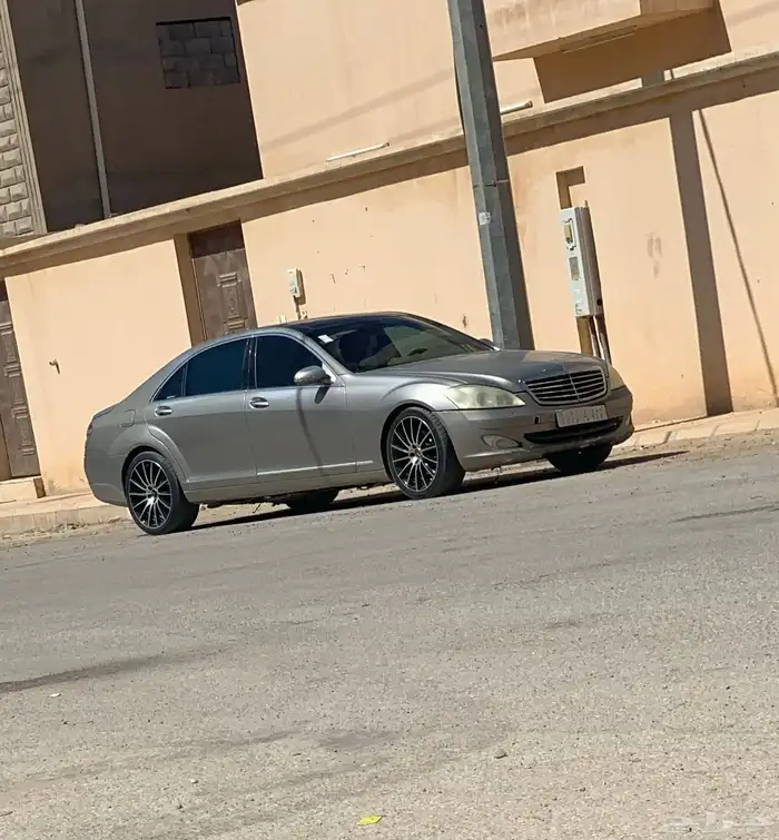 مرسيدس بانوراما 2006 حجم 350 ستة سلندر 3
