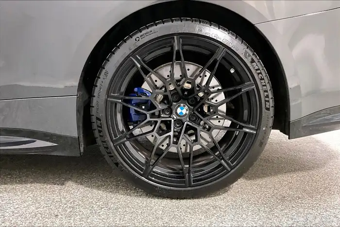 2022 BMW M4 COMPETITION Premium Package 6