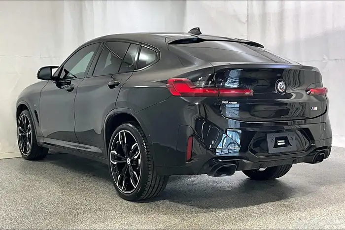 2023 BMW X4 M40I Premium Enchanced 2