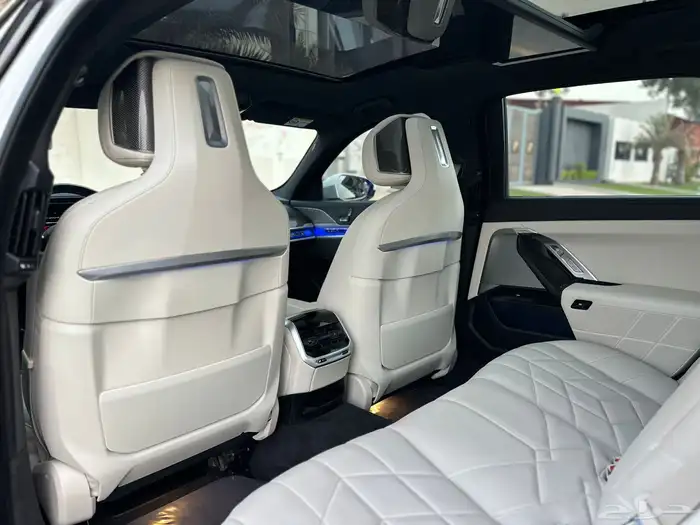 BMW735i kit M 2024 ناغي 19