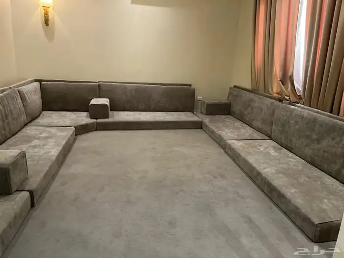 اثاث في حاله ممتازه للبيع مدخلين وجلسه ارضيه التفاهم واتس 3