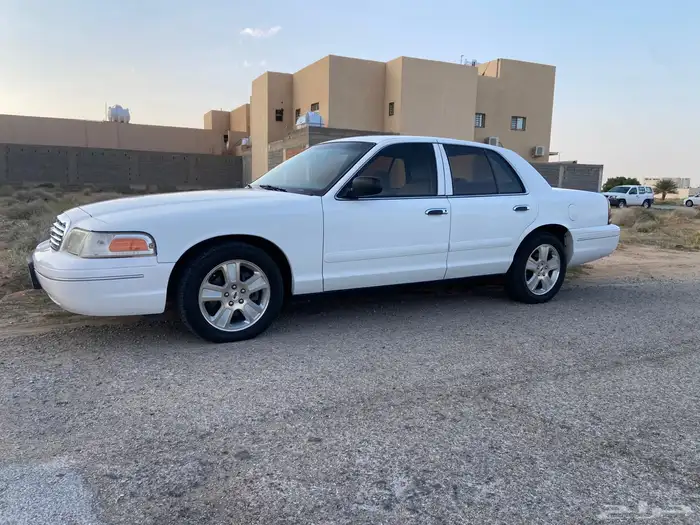 فورد بوليسي 1