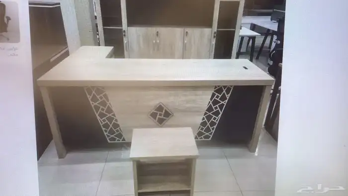 كرأسي مكاتب دواليب كنب مكتبي 2