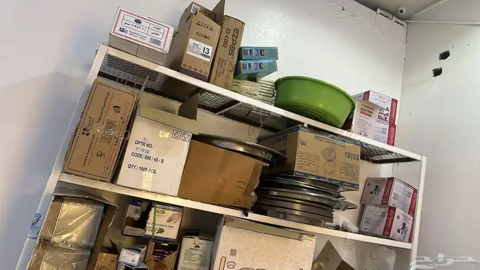 مطعم مطبخ مجبوس للبيع بجميع اغراضه 3