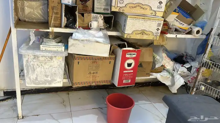 مطعم مطبخ مجبوس للبيع بجميع اغراضه 4