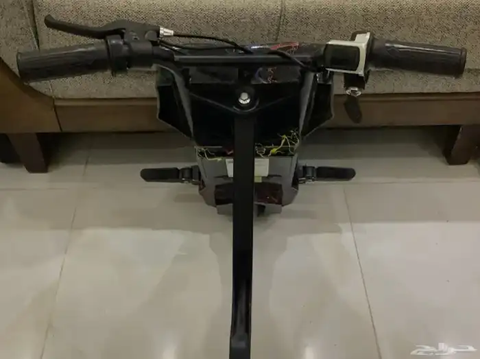 سكوتر نضيف مستخدم استخدام حشمه 3