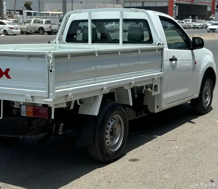 ايسوزا ديماكس جوانب موديل 2021 ديزل 3