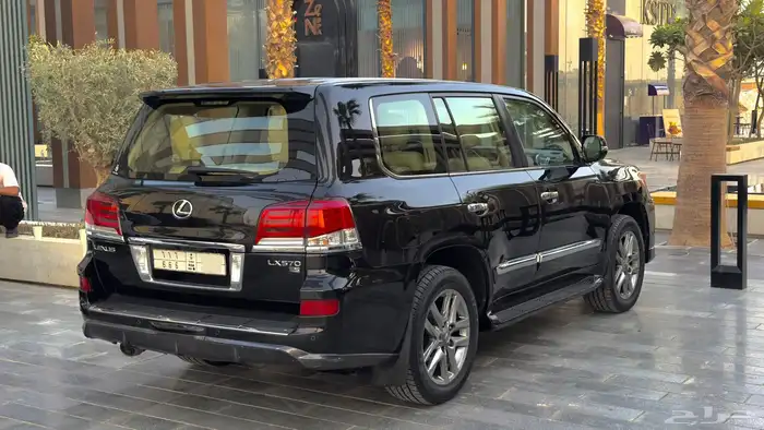 جيب لكزس LX570 2015 6