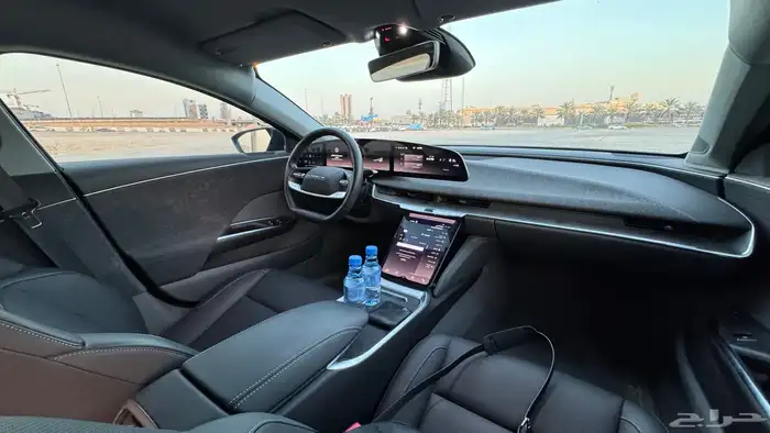 لوسيد اير 2025 6