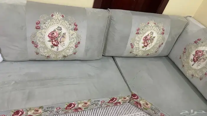 جلسة ارضية 2