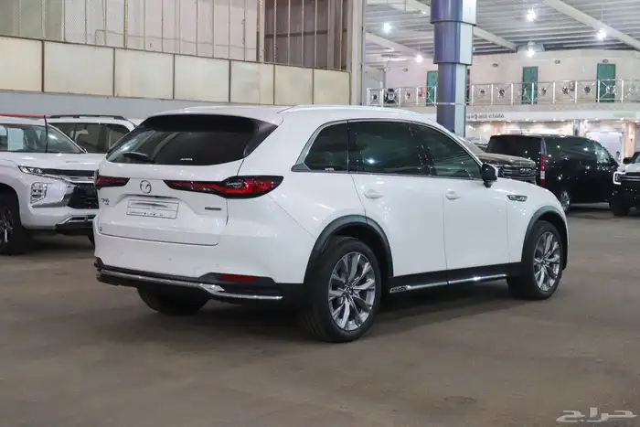 مازدا CX90 HIGH موديل 2025 عداد 1900 بسعر 168.000 5