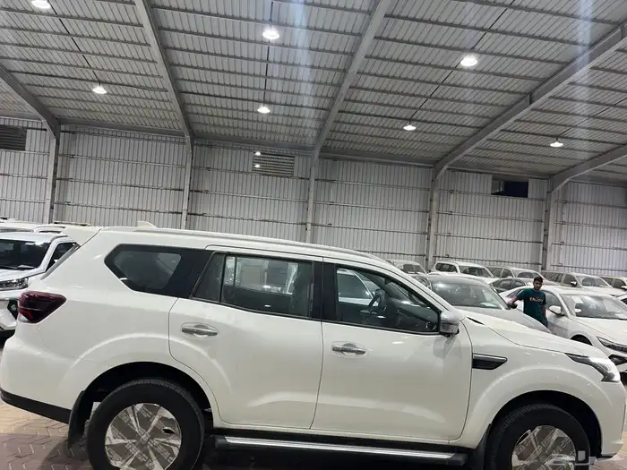 نيسان اكستيرا بلاتينيوم 2023 اصفار 11