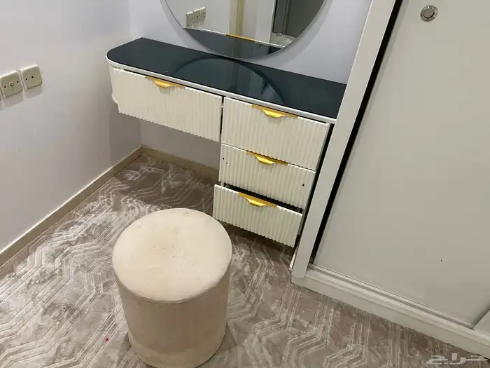 غرفه نوم البيع مستعجل 12