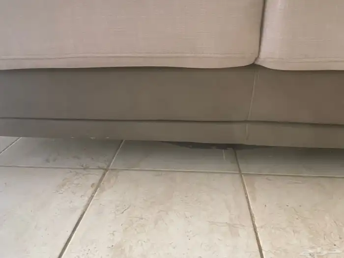 كنب 3 قطع من هوم سنتر مع غطاء للكنب 9