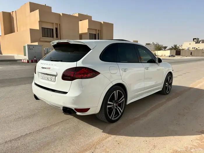 بورش كايين GTS 2013 5