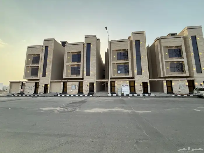 للبيع شقق أرضيه وعلويه بحى الضيافه طريق ابها الخميس 0