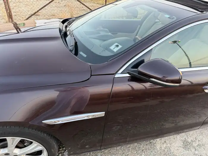 جاكور 2012XJL مخزن 5