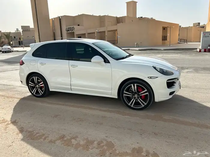 بورش كايين GTS 2013 4