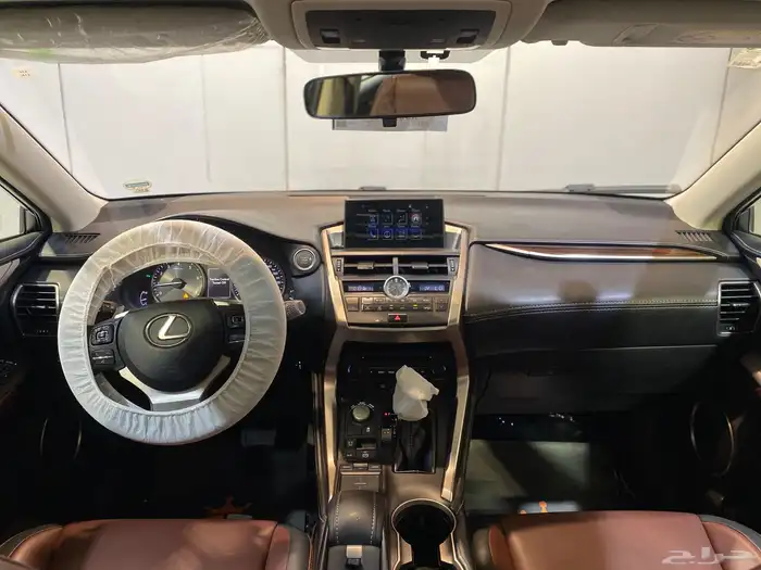 لكزس NX200 2015 بحالة نظيفة جدا 8
