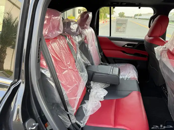 جيب لكزس LX600 F SPORT 2023 - سعودي 14