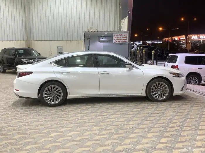 لكزس ES350 CC سعودي 2025 ( صادر لوحات ) اقل سعر 3