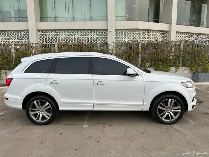 اودي Q7 موديل 2015 3