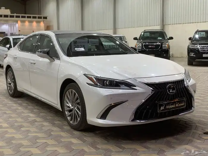 لكزس ES350 CC سعودي 2025 ( صادر لوحات ) اقل سعر 2