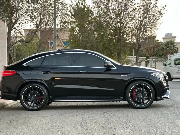للبيع مرسيدس GLE 63S AMG 2016 كوبية 3