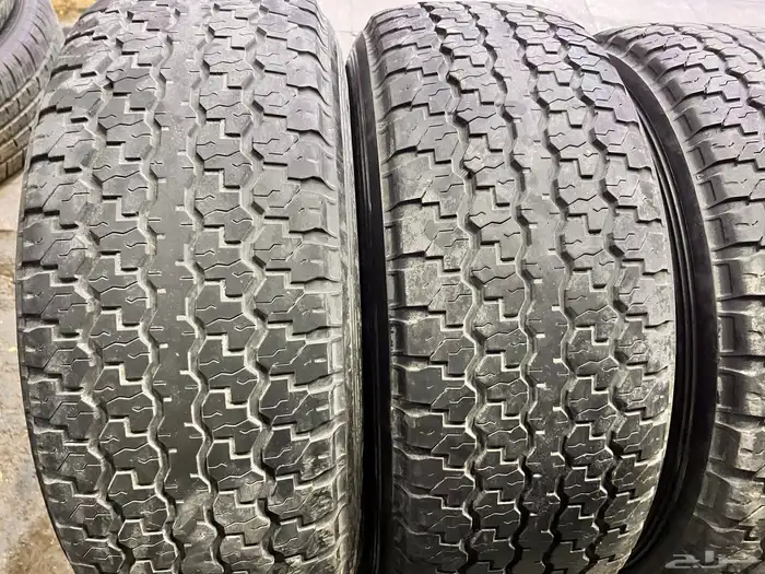 جنوط ريس مع كفرات دنلوب وكاله مقاس 275 70 16 12
