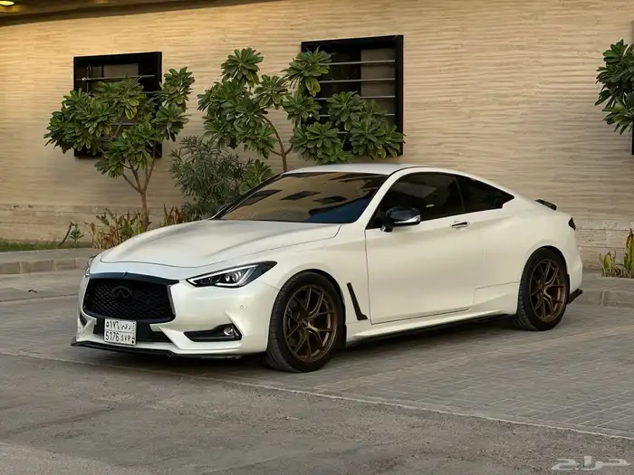 انفنتي Q60 2022 14