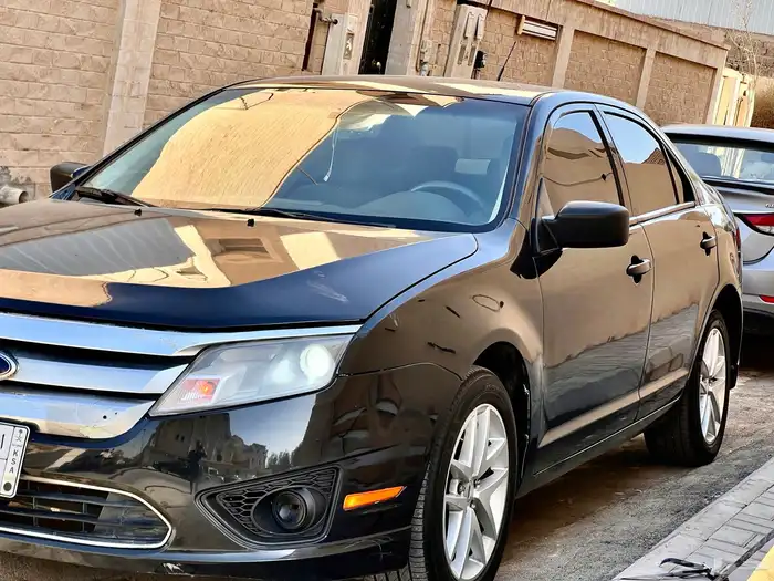 2010 Ford Fusion 2